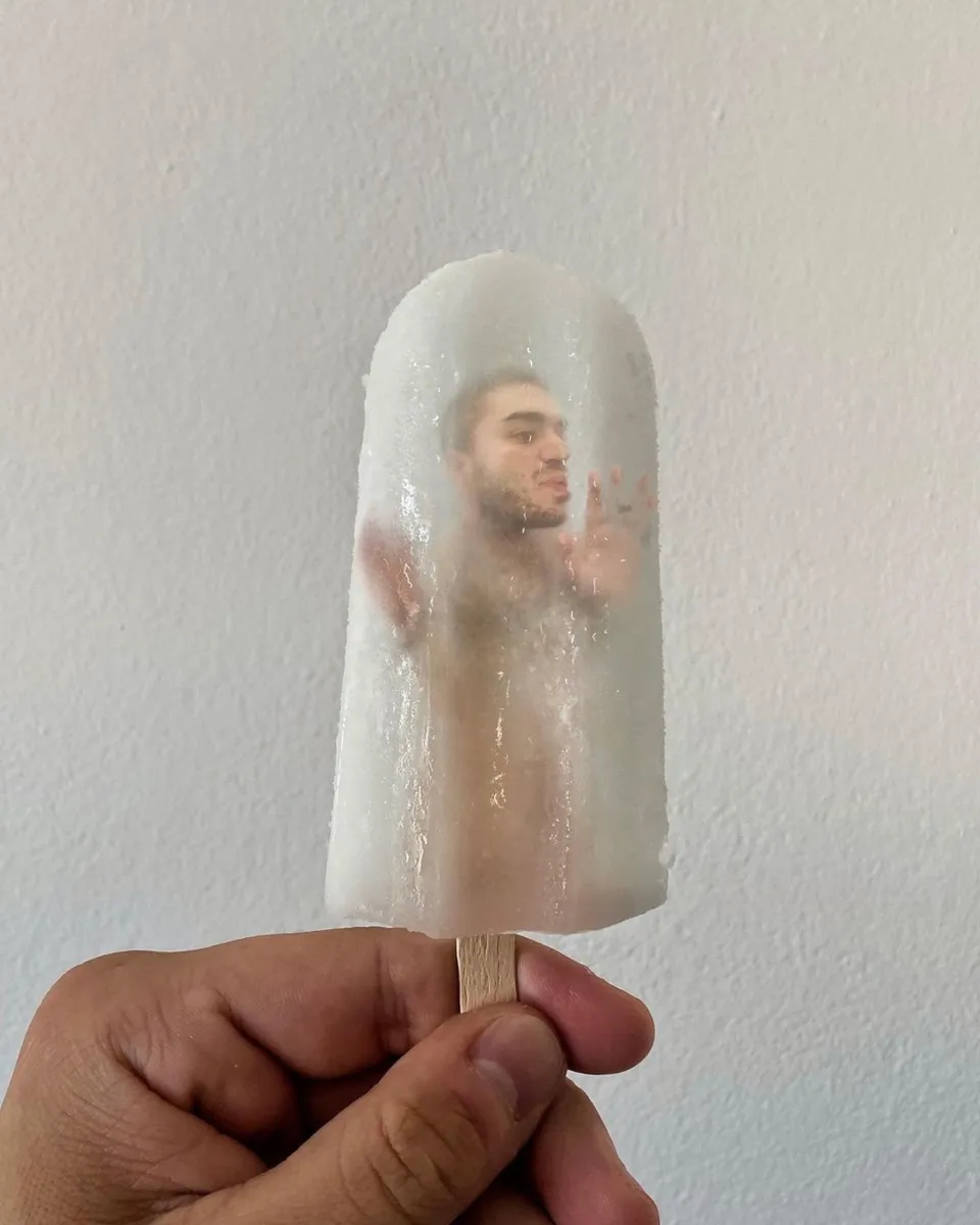 Alt