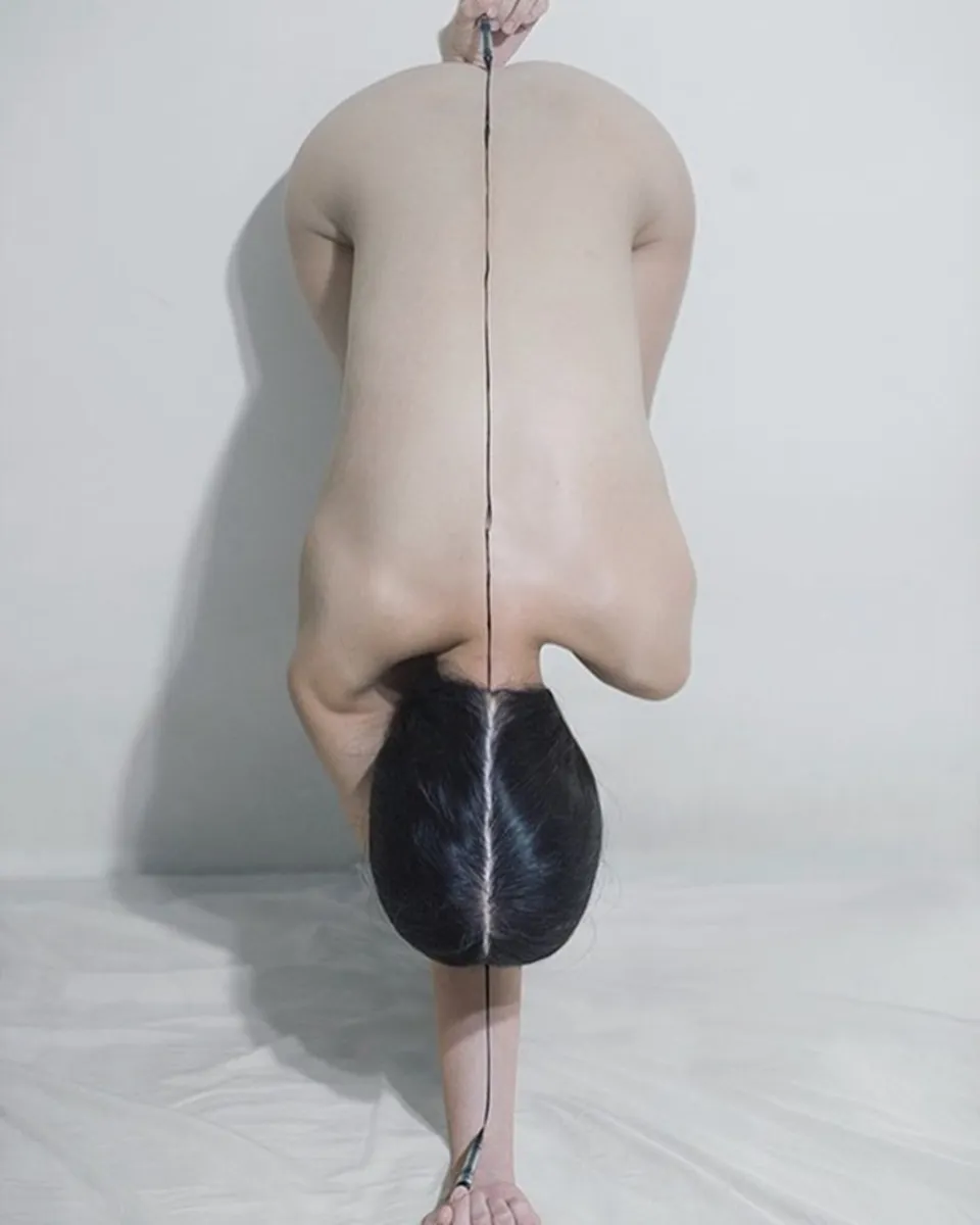 Alt